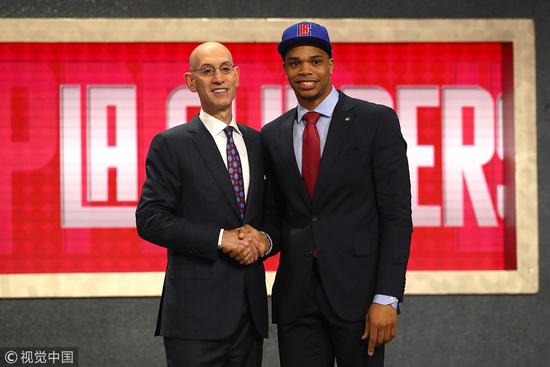 巴塞罗那的 巴塞罗那的